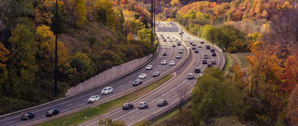 ADAC Stauprognose: Herbstferien sorgen für volle Straßen ADAC Stauprognose: Herbstferien sorgen für volle Straßen