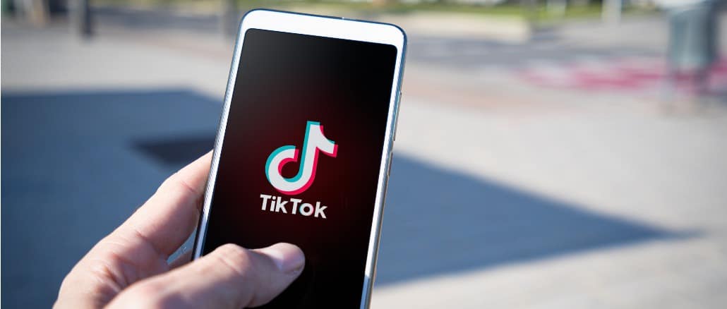TikTok Smartphone Symbolbild